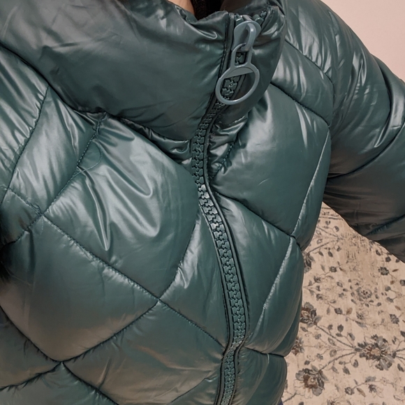 Jacket - Picture 3 of 6